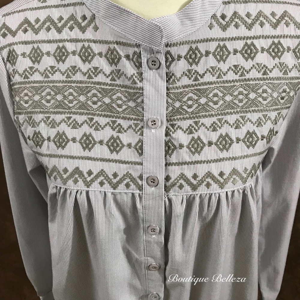 Embroidered Tunic-Length Button Down - Picture 6 of 8
